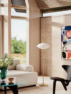 Fritz Hansen Gulvlamper|Spots<Musling Gulvlampe fra