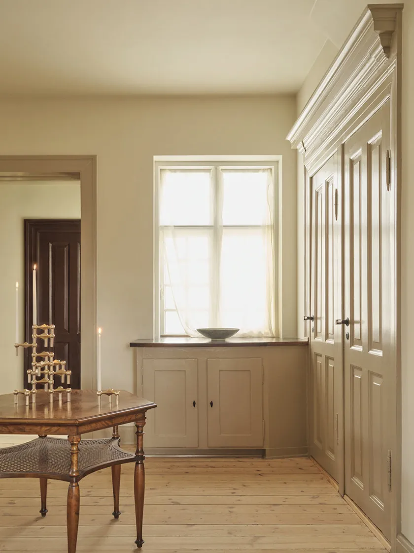 STOFF Nagel Gaver Til Ham|Gaver Til Hende<Nagel Lysestage, børstet messing fra