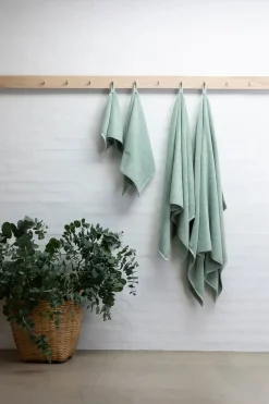 Bongusta Gaver Til Hende|Badeværelsestekstiler<Naram towel - Camel & Ultramarine blue fra