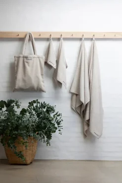 Bongusta Badeværelsestekstiler<Naram towel - Lemon Sorbet fra