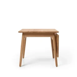 Carl Hansen & Søn Sofaborde<ND55 sofabord, eg olie af Nanna Ditzel