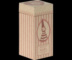 Maileg Nisser<Noilly Noël, No. 36 Nissepige med kræmmerhus fra 2025