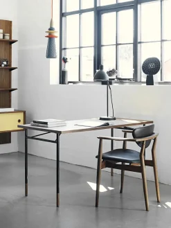 House of Finn Juhl Skriveborde<Nyhavn Skrivebord u. Skuffekassette af Finn Juhl