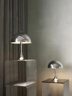 Louis Poulsen Spots<Panthella 250 bordlampe, hvid af Verner Panton