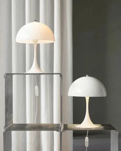 Louis Poulsen Spots<Panthella 250 bordlampe, koral af Verner Panton
