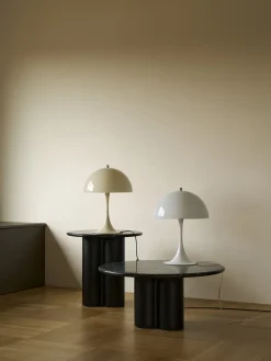 Louis Poulsen Spots<Panthella 320 bordlampe, opal af Verner Panton