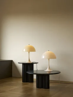Louis Poulsen Spots<Panthella 320 bordlampe, opal af Verner Panton