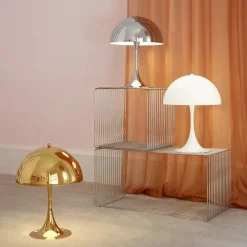 Louis Poulsen Spots<Panthella 250 bordlampe, sort af Verner Panton