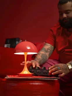 Louis Poulsen Portable Lamper|Spots<Panthella 160 Portable V3, brass af Verner Panton