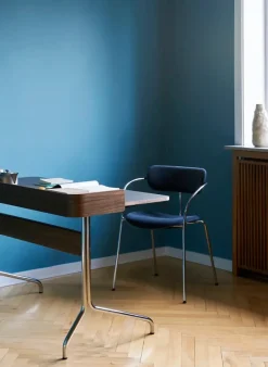 &Tradition Skriveborde<Pavilion Skrivebord AV17 fra