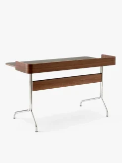 &Tradition Skriveborde<Pavilion Skrivebord AV17 fra
