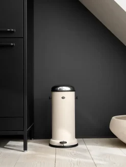 Vipp Gaver Til Ham|Pedalspande<Pedalspand 16 - 18 L, Holger's Beige fra