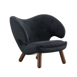 House of Finn Juhl Lænestole<Pelikan stol, valnød af Finn Juhl