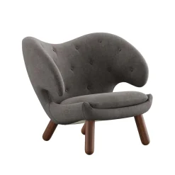 House of Finn Juhl Lænestole<Pelikan stol, valnød af Finn Juhl