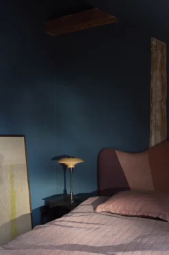 Louis Poulsen Spots<PH 3/2 Bordlampe, Aged Brass fra