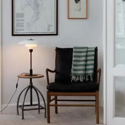 Louis Poulsen Spots<PH 3½-2½ Bordlampe, rød af Poul Henningsen