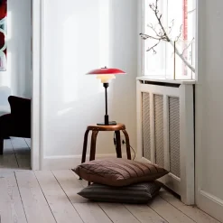 Louis Poulsen Spots<PH 3½-2½ Bordlampe, rød af Poul Henningsen