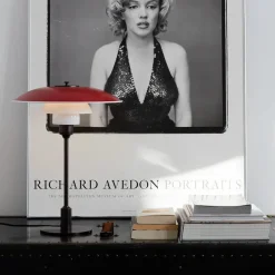 Louis Poulsen Spots<PH 3½-2½ Bordlampe, rød af Poul Henningsen