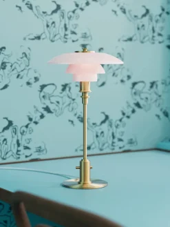 Louis Poulsen Spots<PH 2/1 Pale Rose Bordlampe fra