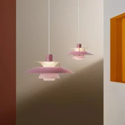 Louis Poulsen Spots|Pendler<PH 5 Pendant, Monochrome Burgundy af Poul Henningsen