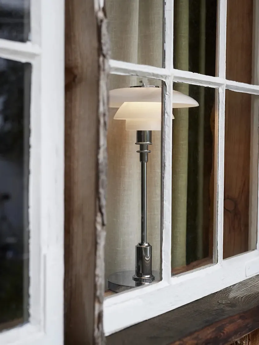 Louis Poulsen Portable Lamper|Skrivebordslamper<PH 2/1 Portable Bordlampe, messing fra