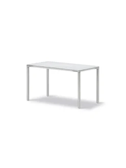 Fredericia Furniture Sofaborde<Piloti Bord, hvid carrara fra