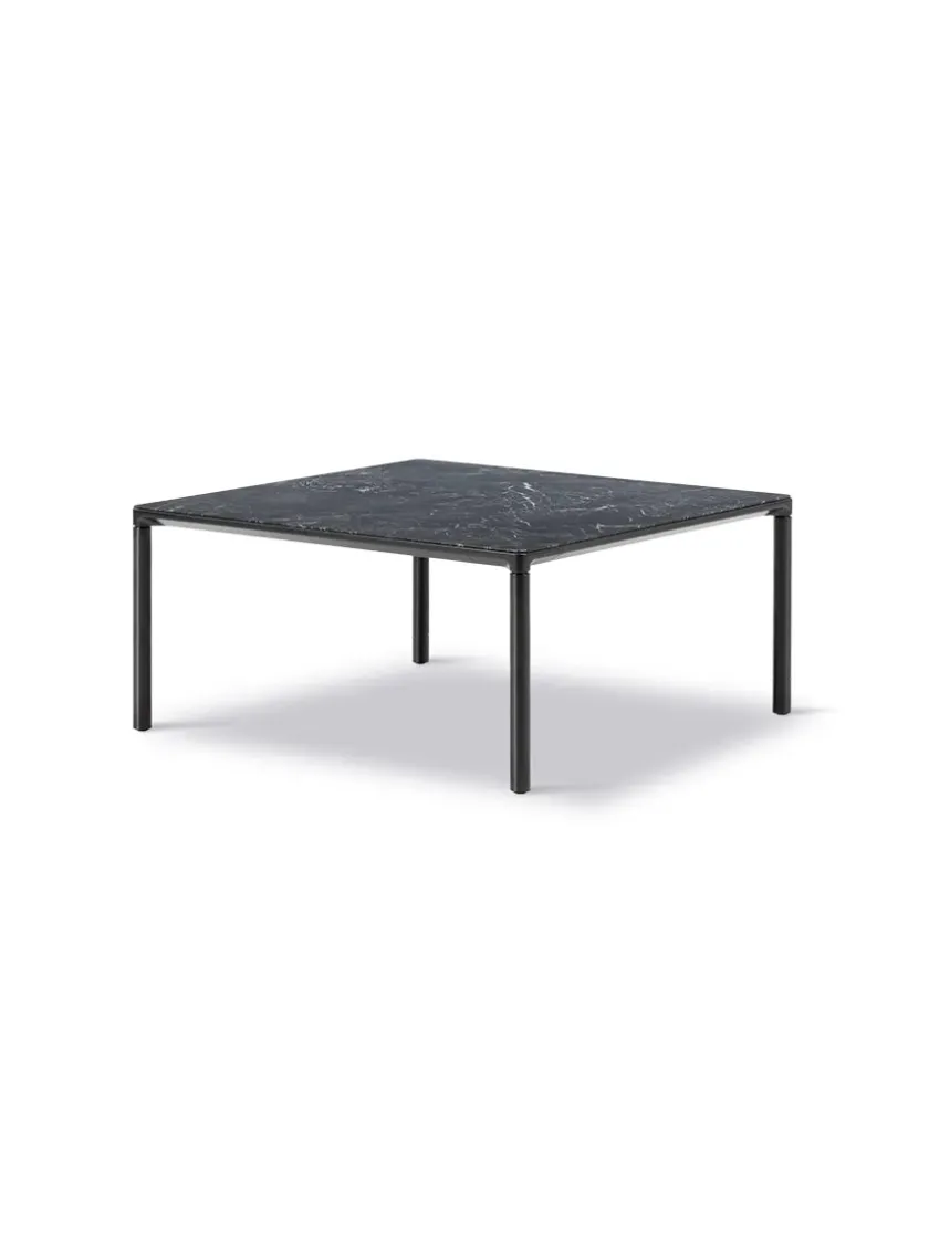Fredericia Furniture Sofaborde<Piloti Bord, sort marquina fra