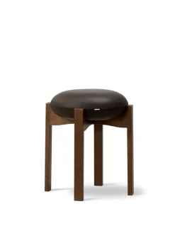 Fredericia Furniture Skamler<Pioneer Stool, lacquered oak/zero 0001 fra
