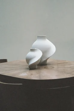 Louise Roe Gaver Til Hende|Vaser<Pirout Vase 01, ceramic fra