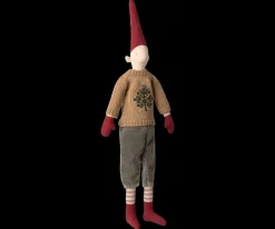 Maileg Nisser<Pixy size 3 nissedreng - med bukser og stik med kvist fra 2025