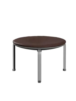 Fritz Hansen Skamler<PK33 Taburet af Poul Kjærholm