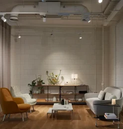 Fritz Hansen Sofaborde<PK63A Sofabord af Poul Kjærholm