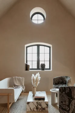 Audo Copenhagen Sofaborde<Plinth Low Rose Calacatta Viola marmor fra