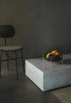 Audo Copenhagen Sofaborde<Plinth Low Sand Kunis Breccia marmor fra