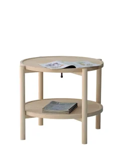 PP Møbler Sideborde Og Små Borde<PP35 Bakkebord af Hans J. Wegner