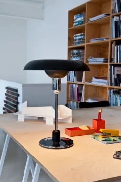 Piet Hein Spots<RA bordlampe fra