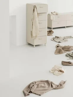 String Furniture Kommoder<Relief Kommode, bred fra String