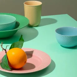 Lyngby Porcelæn Service<Rhombe dyb tallerken, turkis Ø24,5 cm fra