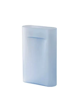 Muuto Vaser<Ridge Vase, light blue frosted glass fra