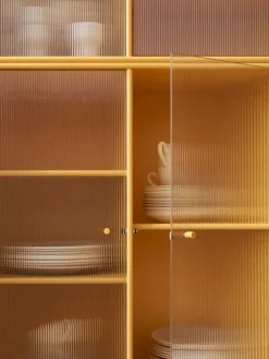 Montana Vitrineskabe<Ripple III Vitrineskab, inkl. sokkel fra