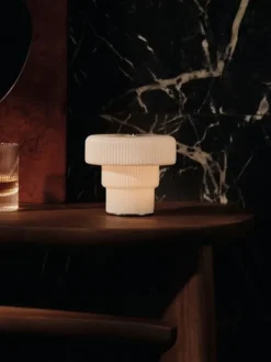 Ferm Living Portable Lamper|Spots<Ripple Portable Lamp White fra