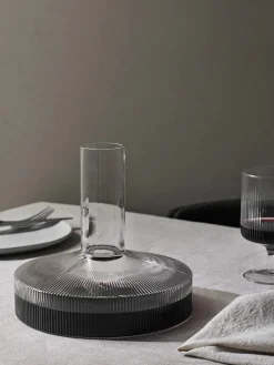 Ferm Living Kander|Service<Ripple Wine Carafe, clear fra
