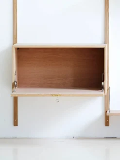 DK3 Reolsystemer<Royal System Modul m. Skrivebord/barklap fra