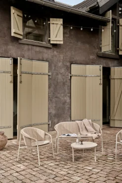 Vipp Havehynder<Ryghynde til 721 Lagrasse Two-Seater fra