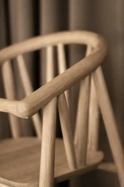 Børn Oaklings Gaver|Gaver Til Børn<Saga Højstol, eg fra