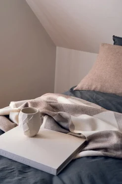 Silkeborg Uldspinderi Puder Og Plaider<Santa Fe Plaid, walnut brown fra