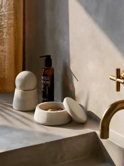 Woud Vaser<Serene Jar, tall fra