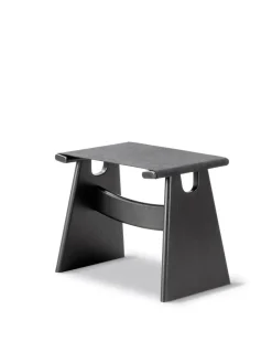 Fredericia Furniture Skamler<Seto Stool, eg sort lak fra