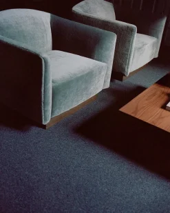 New Works Lænestole<Shore Lounge Chair Plinth, umber fra