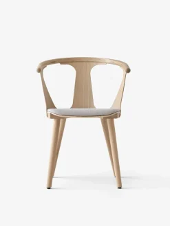 &Tradition Spisebordsstole<SK2 In Between spisebordsstol m. polstret sæde fra